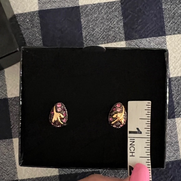 NWT Vintage Joan Rivers Midnight Garden Earrings - Picture 8 of 8